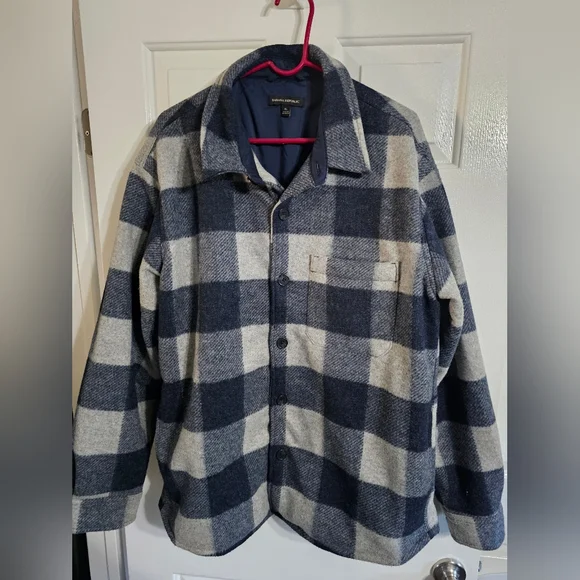 Banana Republic Navy Gray Buffalo Check Shirt Jacket Shacket XL Preppy Classic - Picture 2 of 8